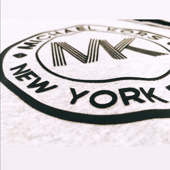 Michael Kors Heather Grey Logo T-Shirt & Gift Box - Picture 3 of 6